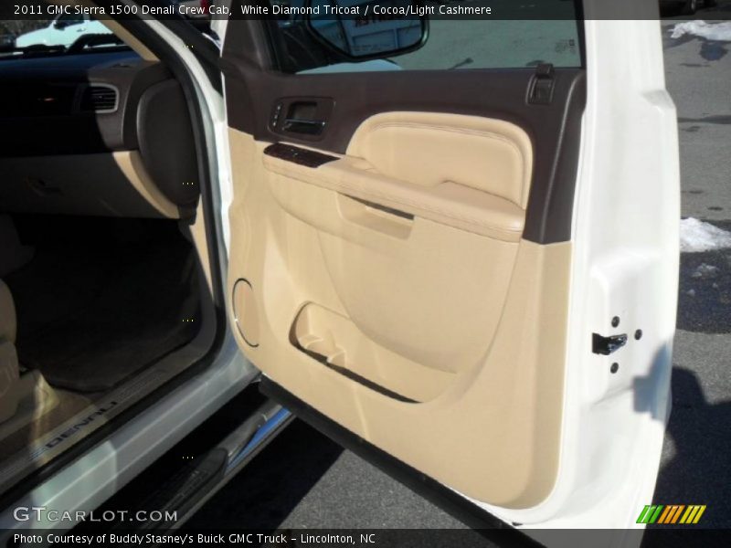 White Diamond Tricoat / Cocoa/Light Cashmere 2011 GMC Sierra 1500 Denali Crew Cab