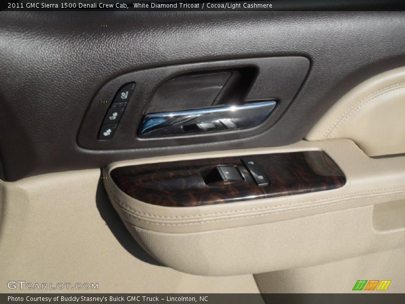White Diamond Tricoat / Cocoa/Light Cashmere 2011 GMC Sierra 1500 Denali Crew Cab