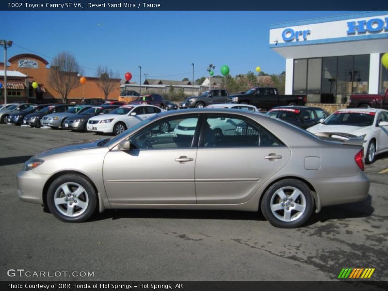 Desert Sand Mica / Taupe 2002 Toyota Camry SE V6