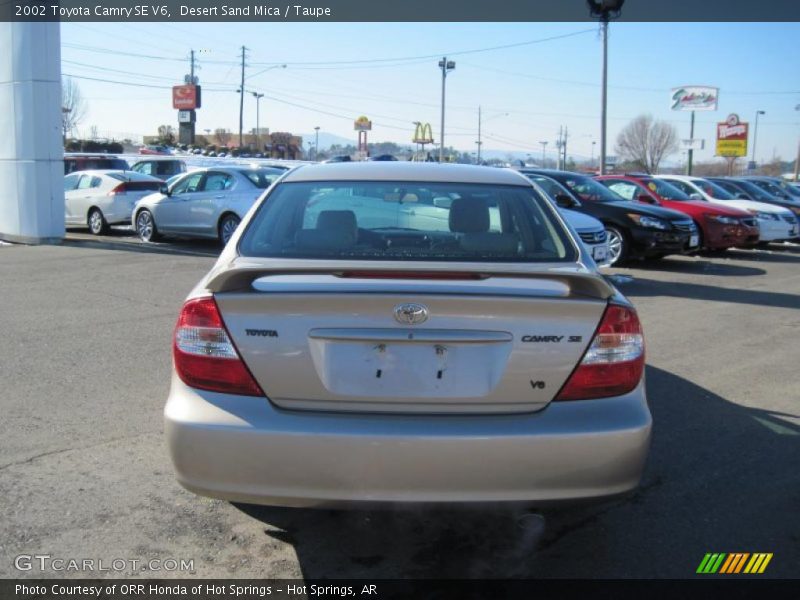 Desert Sand Mica / Taupe 2002 Toyota Camry SE V6