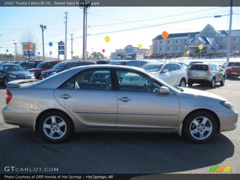 Desert Sand Mica / Taupe 2002 Toyota Camry SE V6
