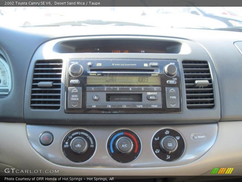 Desert Sand Mica / Taupe 2002 Toyota Camry SE V6