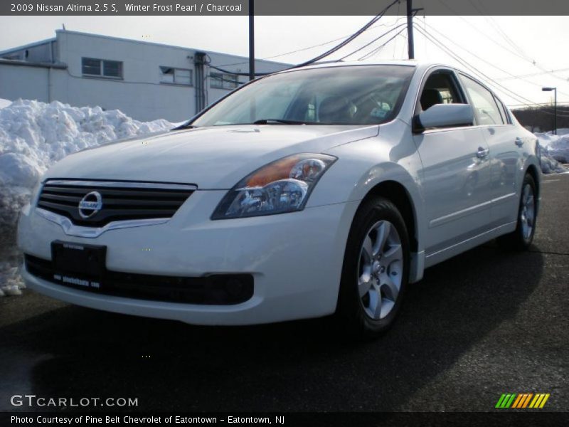 Winter Frost Pearl / Charcoal 2009 Nissan Altima 2.5 S