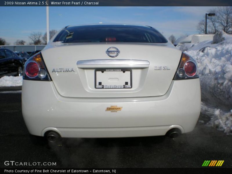 Winter Frost Pearl / Charcoal 2009 Nissan Altima 2.5 S