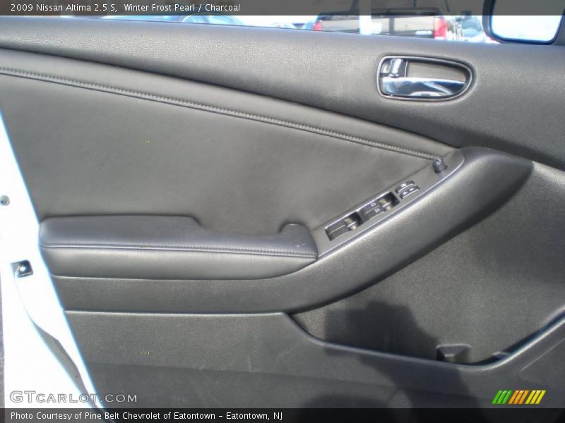Winter Frost Pearl / Charcoal 2009 Nissan Altima 2.5 S