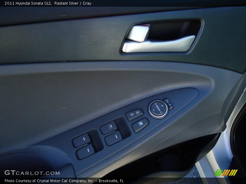 Radiant Silver / Gray 2011 Hyundai Sonata GLS