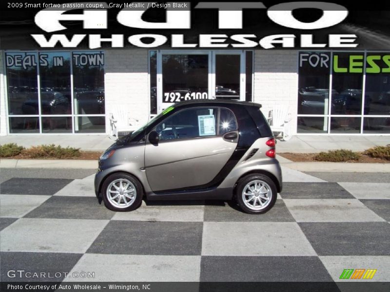 Gray Metallic / Design Black 2009 Smart fortwo passion coupe