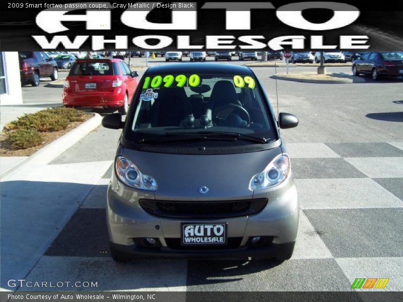 Gray Metallic / Design Black 2009 Smart fortwo passion coupe