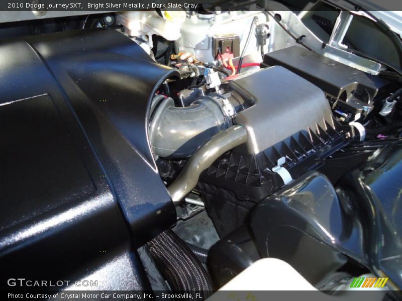 Bright Silver Metallic / Dark Slate Gray 2010 Dodge Journey SXT