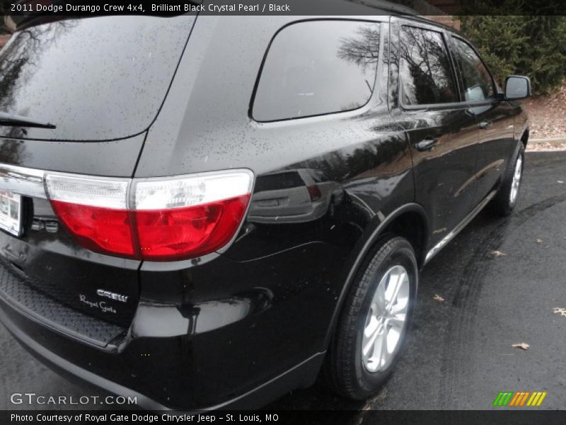 Brilliant Black Crystal Pearl / Black 2011 Dodge Durango Crew 4x4