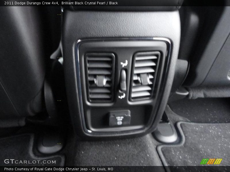 Brilliant Black Crystal Pearl / Black 2011 Dodge Durango Crew 4x4