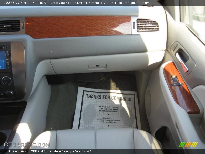 Silver Birch Metallic / Dark Titanium/Light Titanium 2007 GMC Sierra 2500HD SLT Crew Cab 4x4
