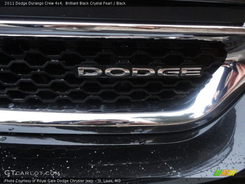  2011 Durango Crew 4x4 Logo