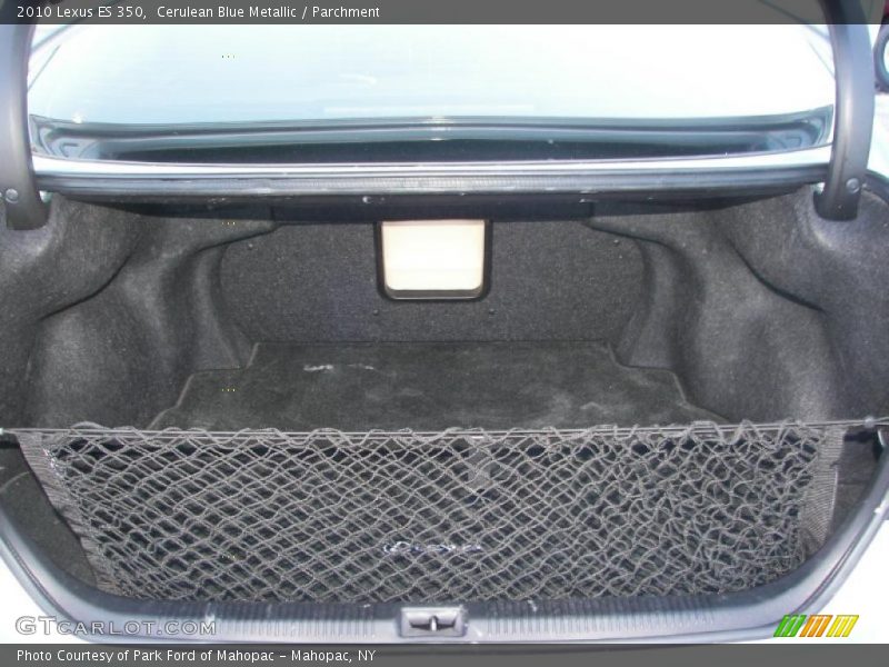  2010 ES 350 Trunk