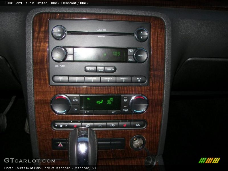 Black Clearcoat / Black 2008 Ford Taurus Limited