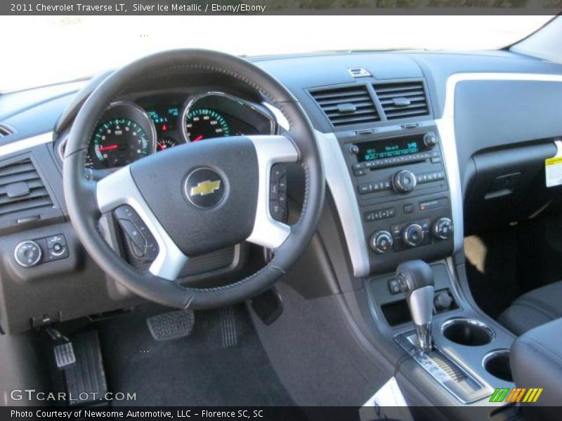 Silver Ice Metallic / Ebony/Ebony 2011 Chevrolet Traverse LT