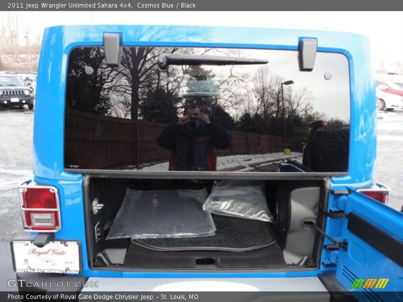 Cosmos Blue / Black 2011 Jeep Wrangler Unlimited Sahara 4x4