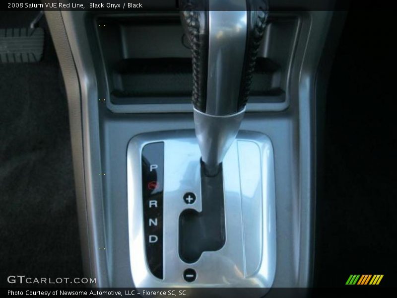 Black Onyx / Black 2008 Saturn VUE Red Line