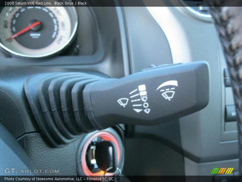 Black Onyx / Black 2008 Saturn VUE Red Line