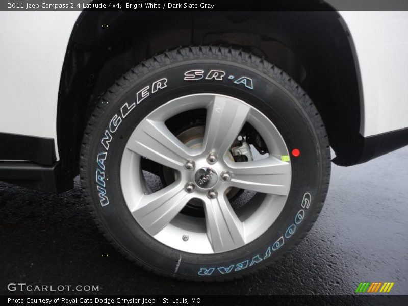  2011 Compass 2.4 Latitude 4x4 Wheel