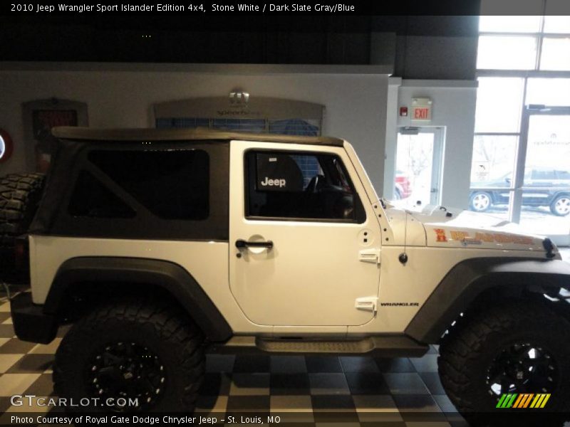 Stone White / Dark Slate Gray/Blue 2010 Jeep Wrangler Sport Islander Edition 4x4