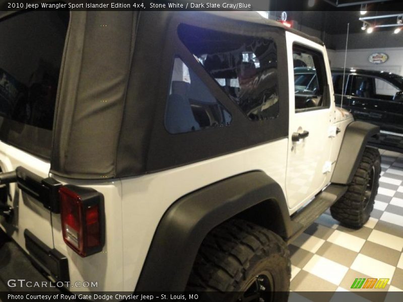 Stone White / Dark Slate Gray/Blue 2010 Jeep Wrangler Sport Islander Edition 4x4