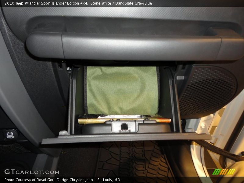 Stone White / Dark Slate Gray/Blue 2010 Jeep Wrangler Sport Islander Edition 4x4