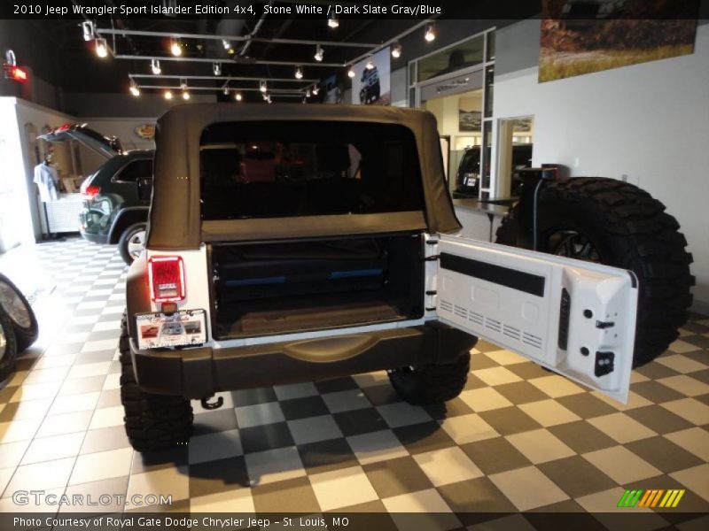 Stone White / Dark Slate Gray/Blue 2010 Jeep Wrangler Sport Islander Edition 4x4