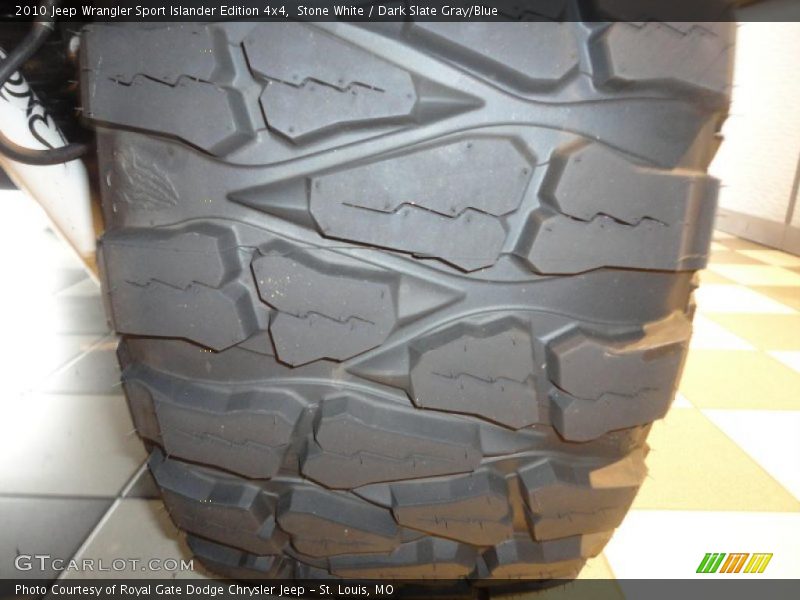 Stone White / Dark Slate Gray/Blue 2010 Jeep Wrangler Sport Islander Edition 4x4