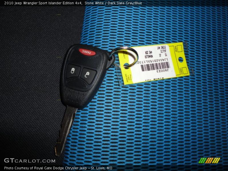 Stone White / Dark Slate Gray/Blue 2010 Jeep Wrangler Sport Islander Edition 4x4