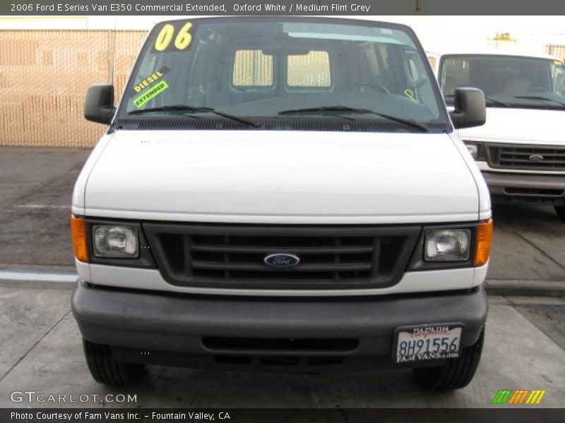 Oxford White / Medium Flint Grey 2006 Ford E Series Van E350 Commercial Extended