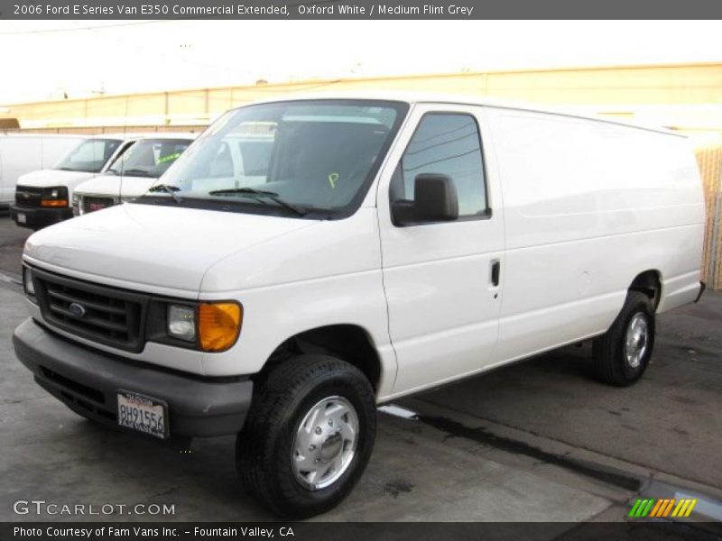 Oxford White / Medium Flint Grey 2006 Ford E Series Van E350 Commercial Extended