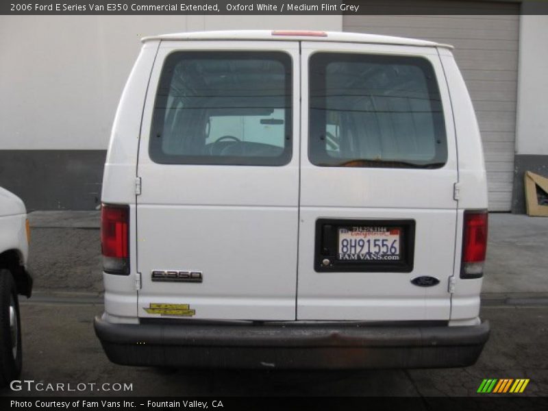 Oxford White / Medium Flint Grey 2006 Ford E Series Van E350 Commercial Extended