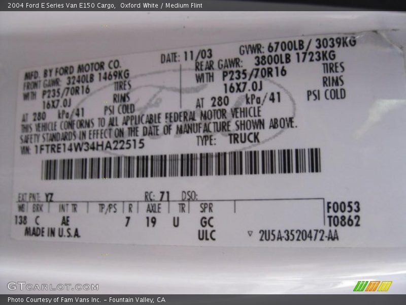 Oxford White / Medium Flint 2004 Ford E Series Van E150 Cargo