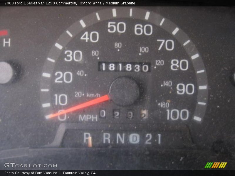 Oxford White / Medium Graphite 2000 Ford E Series Van E250 Commercial