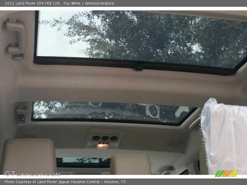 Fuji White / Almond/Arabica 2011 Land Rover LR4 HSE LUX