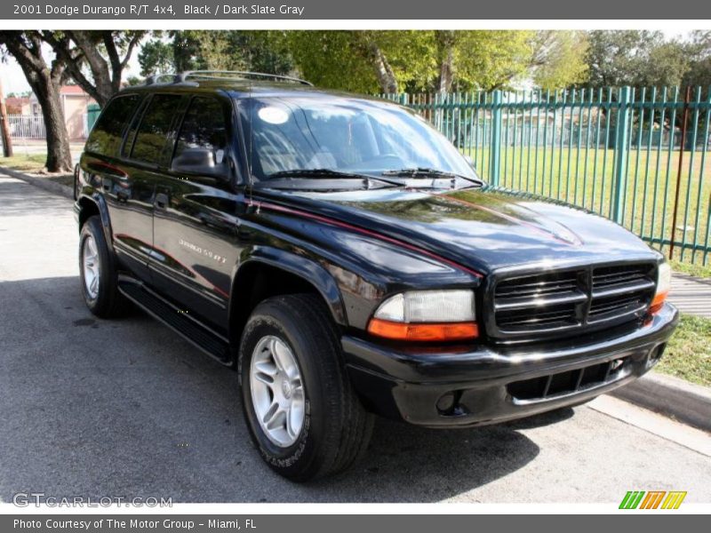 Front 3/4 View of 2001 Durango R/T 4x4