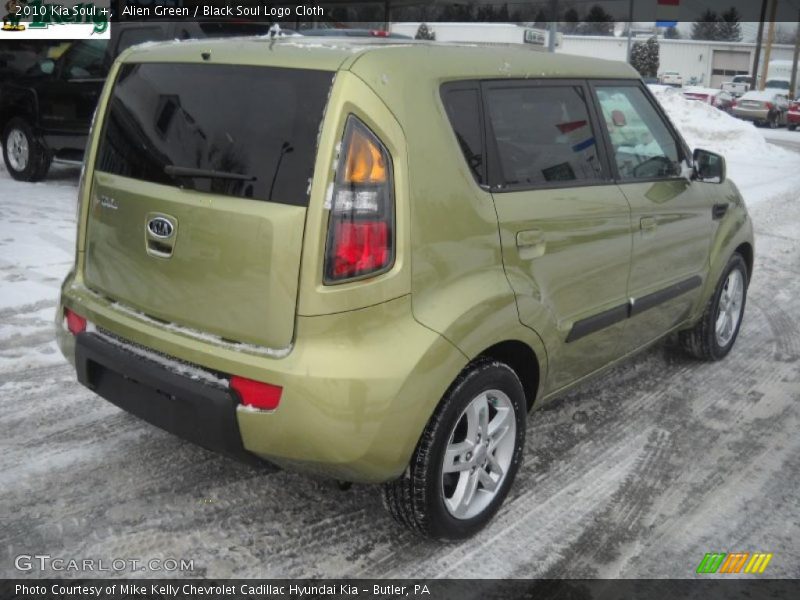 Alien Green / Black Soul Logo Cloth 2010 Kia Soul +