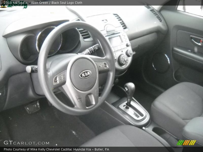 Alien Green / Black Soul Logo Cloth 2010 Kia Soul +