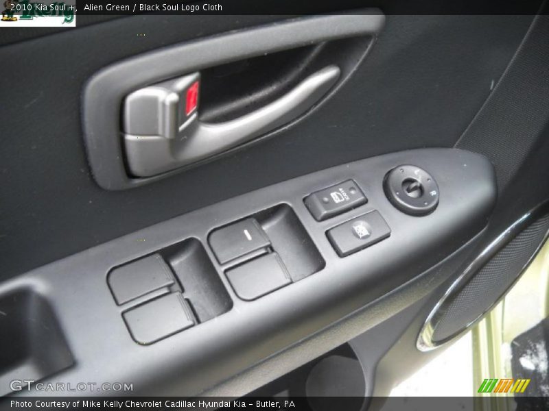 Alien Green / Black Soul Logo Cloth 2010 Kia Soul +
