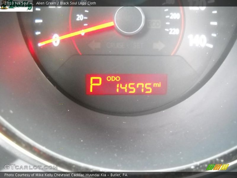 Alien Green / Black Soul Logo Cloth 2010 Kia Soul +