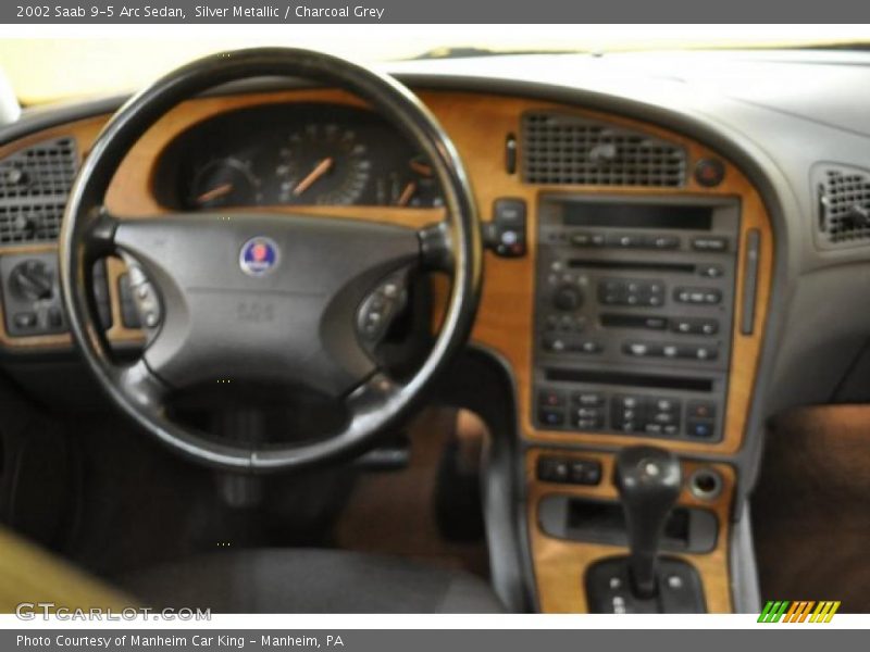 Silver Metallic / Charcoal Grey 2002 Saab 9-5 Arc Sedan