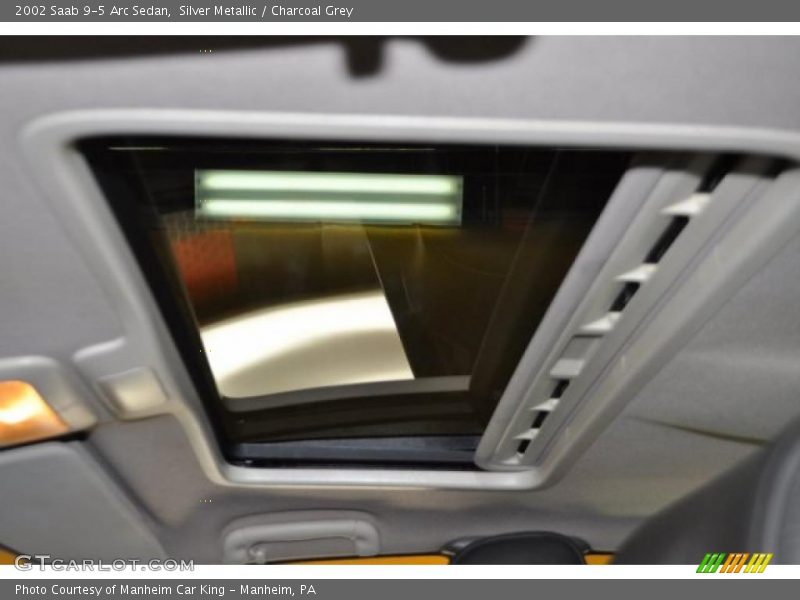 Silver Metallic / Charcoal Grey 2002 Saab 9-5 Arc Sedan