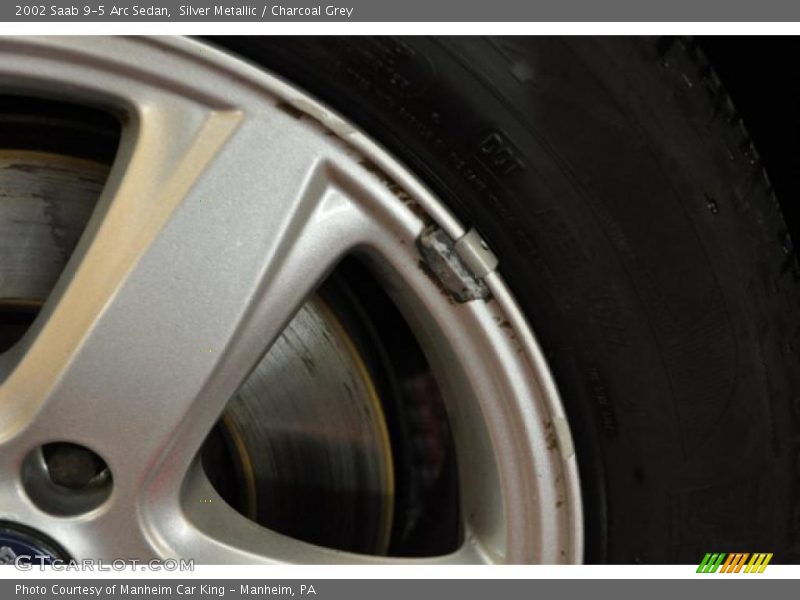 Silver Metallic / Charcoal Grey 2002 Saab 9-5 Arc Sedan