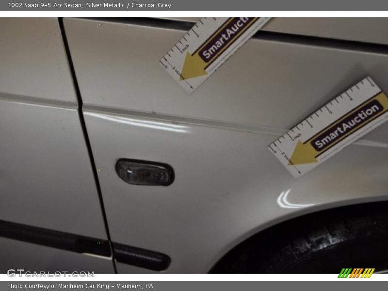 Silver Metallic / Charcoal Grey 2002 Saab 9-5 Arc Sedan