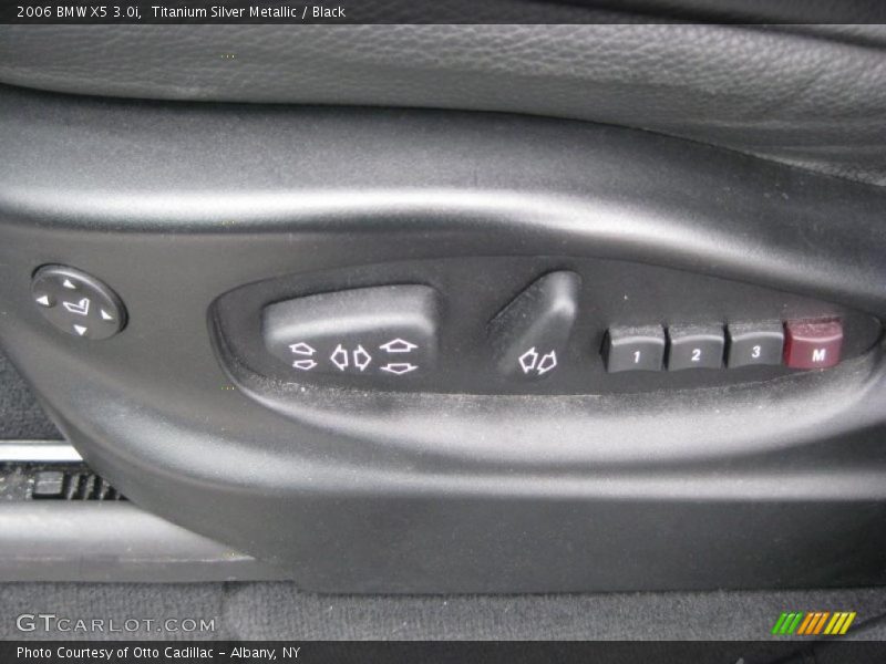 Titanium Silver Metallic / Black 2006 BMW X5 3.0i