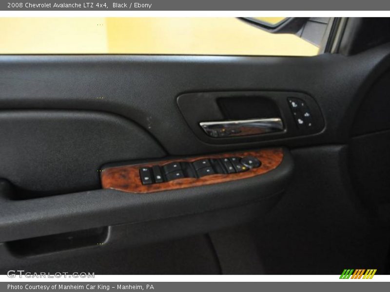 Black / Ebony 2008 Chevrolet Avalanche LTZ 4x4