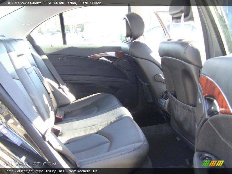 Black / Black 2009 Mercedes-Benz E 350 4Matic Sedan