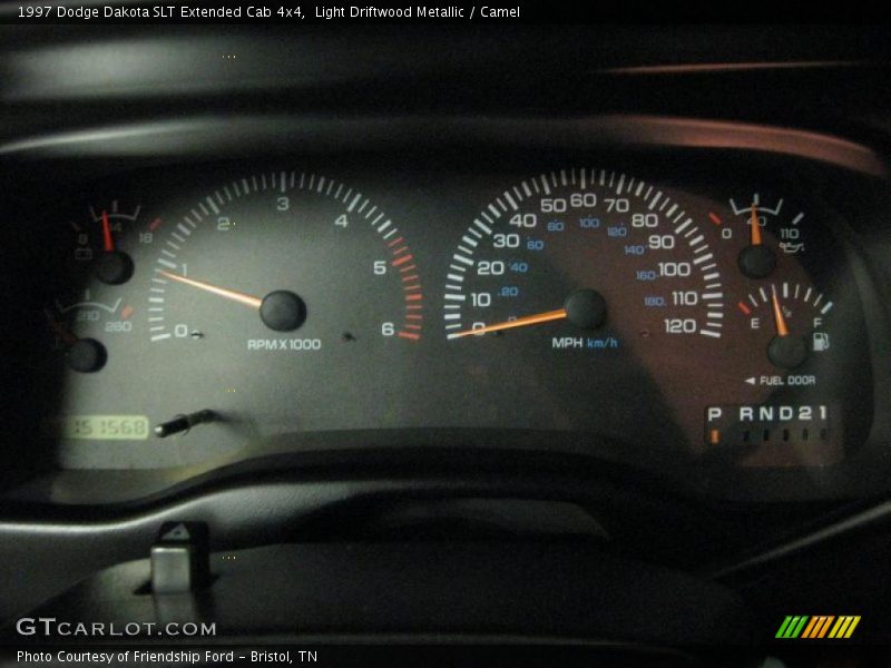  1997 Dakota SLT Extended Cab 4x4 SLT Extended Cab 4x4 Gauges