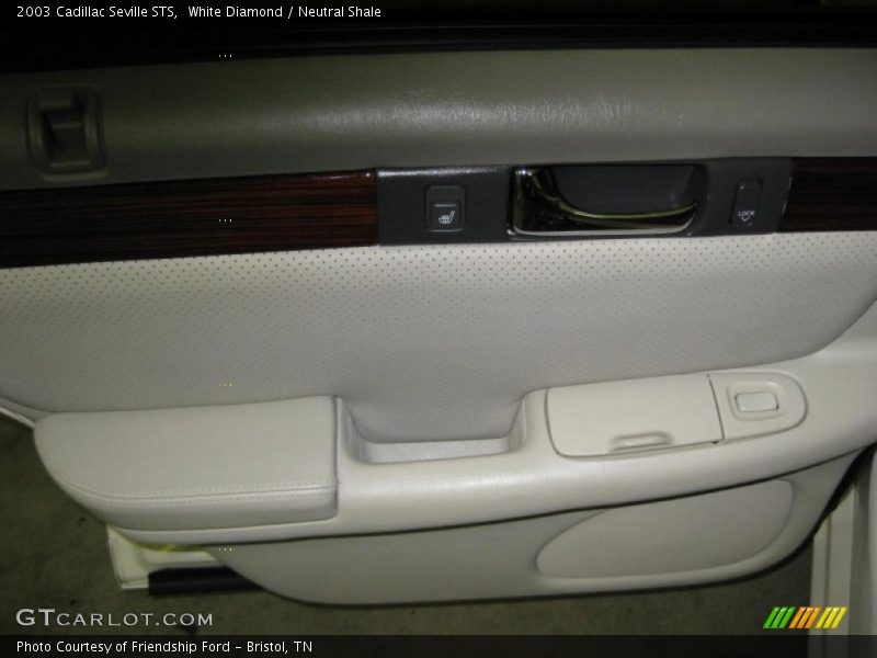 White Diamond / Neutral Shale 2003 Cadillac Seville STS